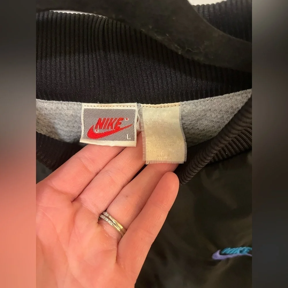 RareVintage 1990s Nike Logo Windbreaker Pullover Crewneck Size Large